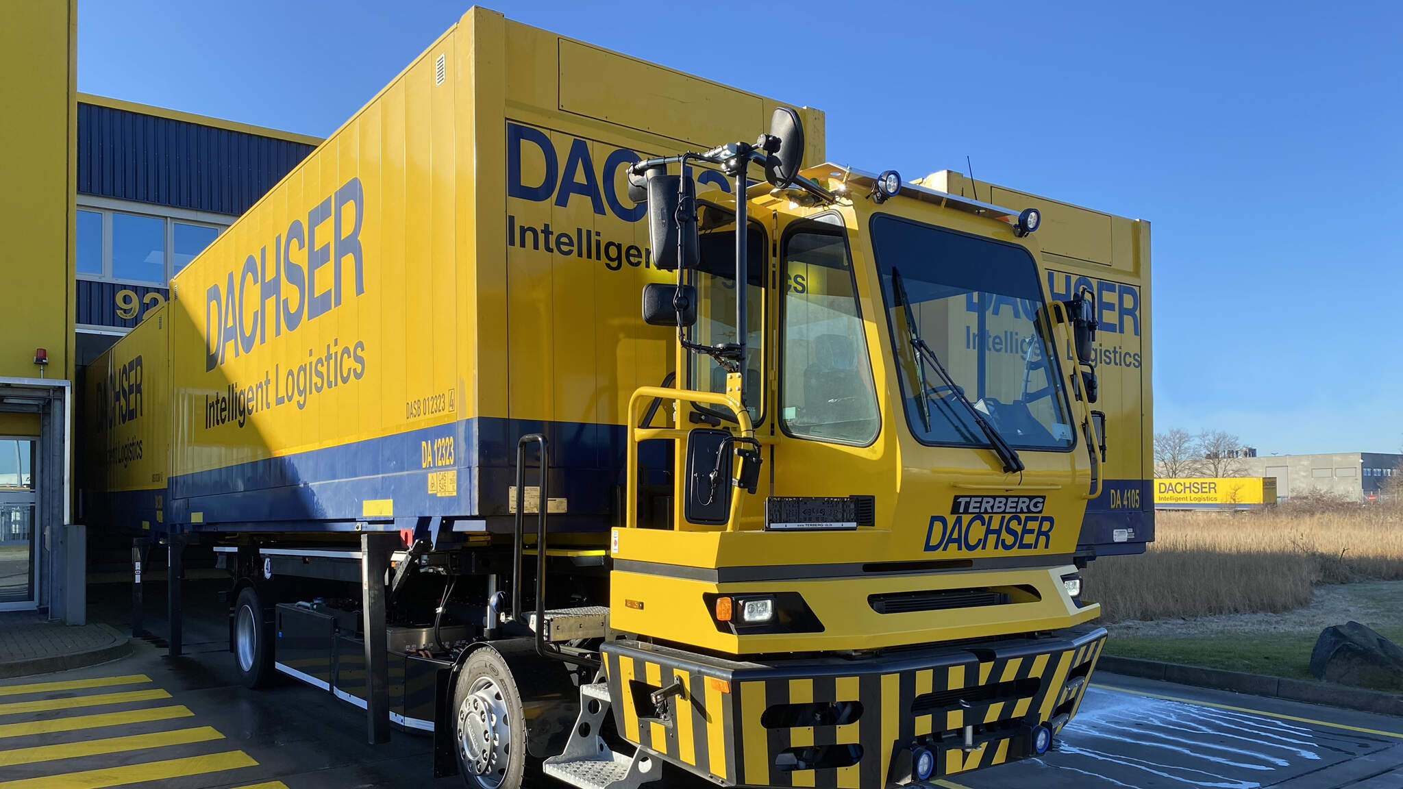 DACHSER Denmarks nye elektriske terminaltraktor fra Terberg i aktion.